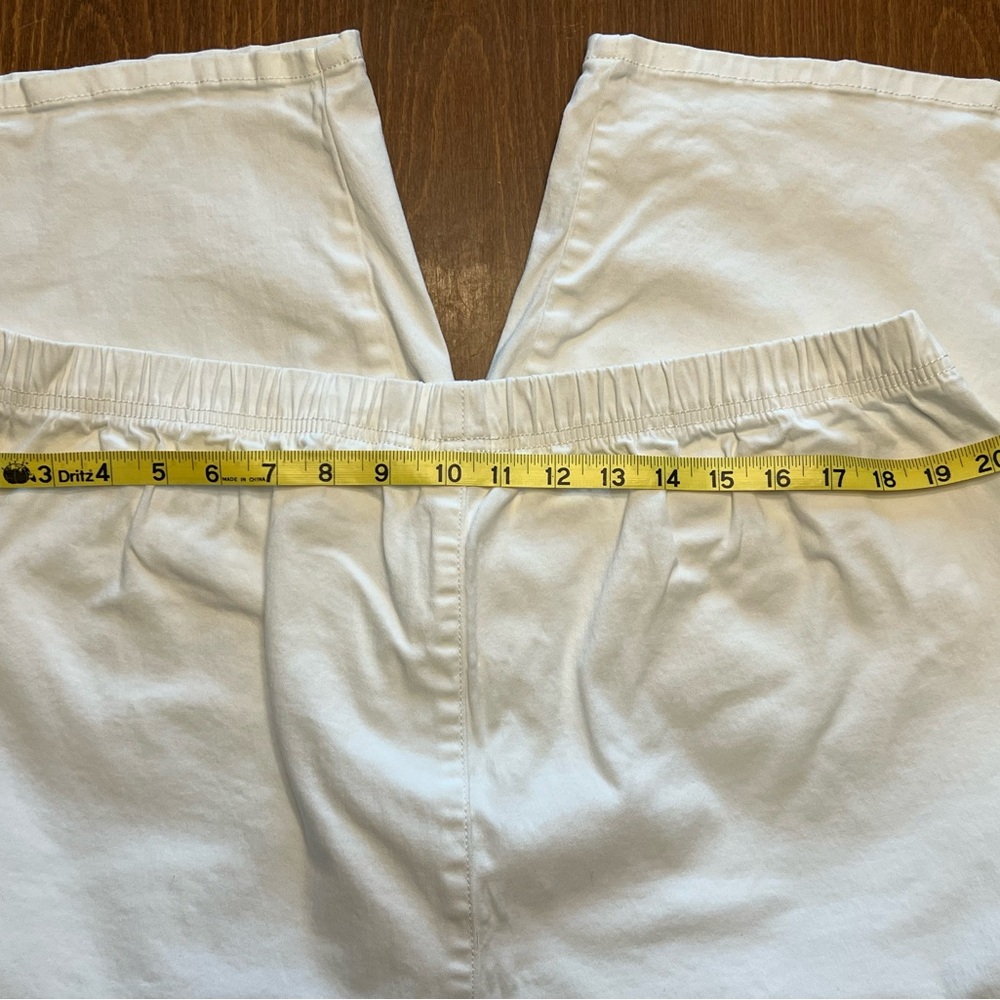 Croft & Barrow Cream Elastic Waist Capris- Size 2X - Picture 4 of 12